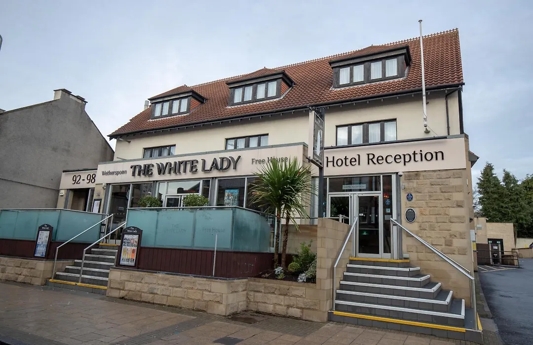 The White Lady Wetherspoon Szálloda 3*