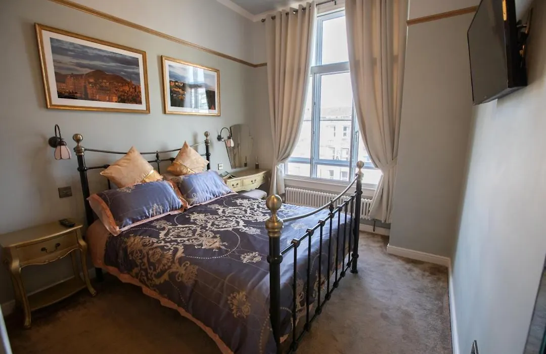 1 Bedroom Apartment Apartment *