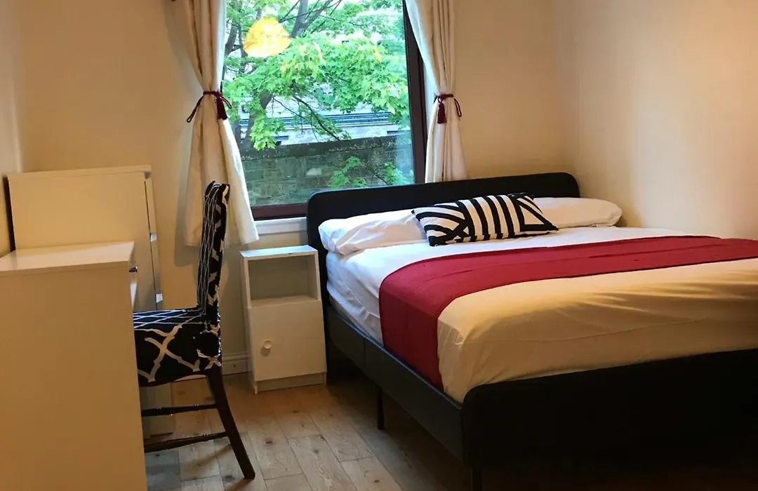 Centre Old Town 3 Bedrooms Edimburgo
