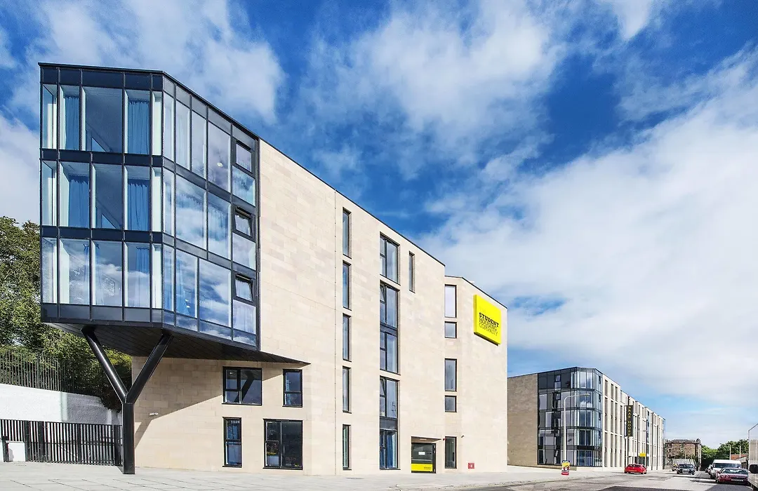 Destiny Student - Holyrood *