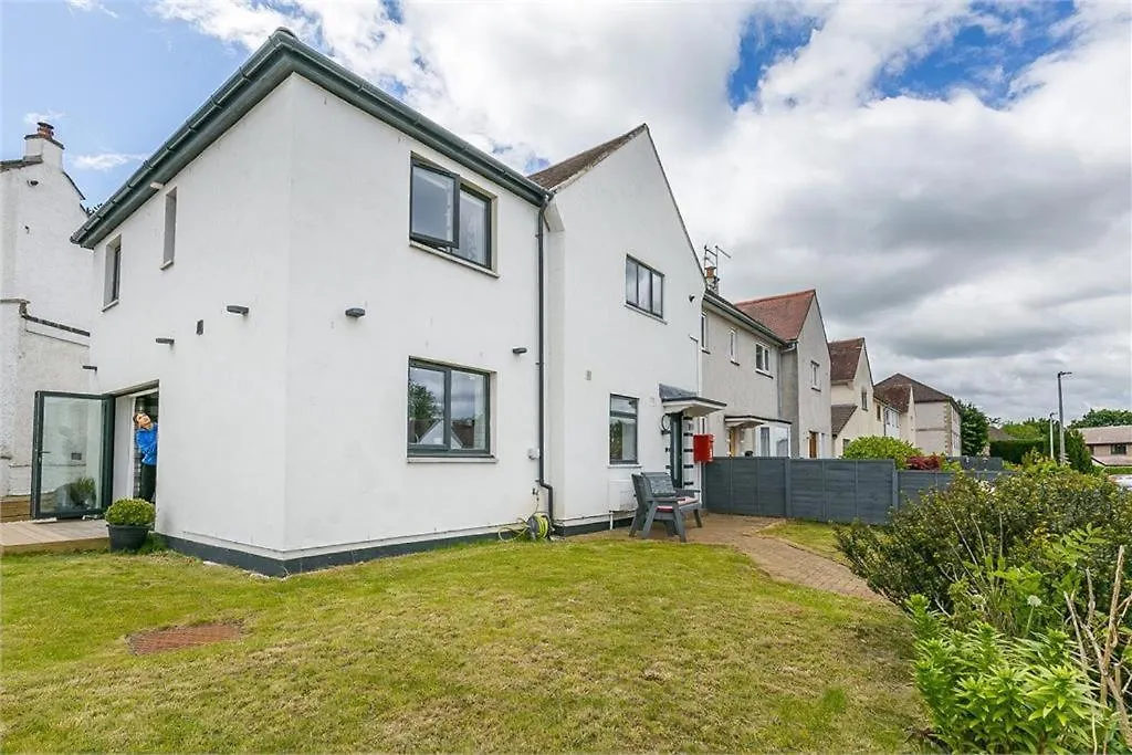 Сasa de vacaciones Dreghorn House - 10 Beds 2,5 Ba - Private Parking - Free Wifi Edimburgo