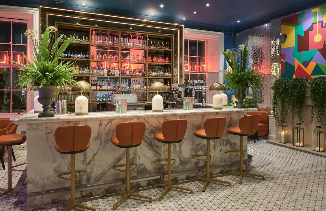 Tigerlily Hotel