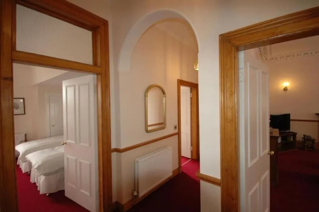 Apartment Lovely 2 Bed Flat Located Next To Castle EDI