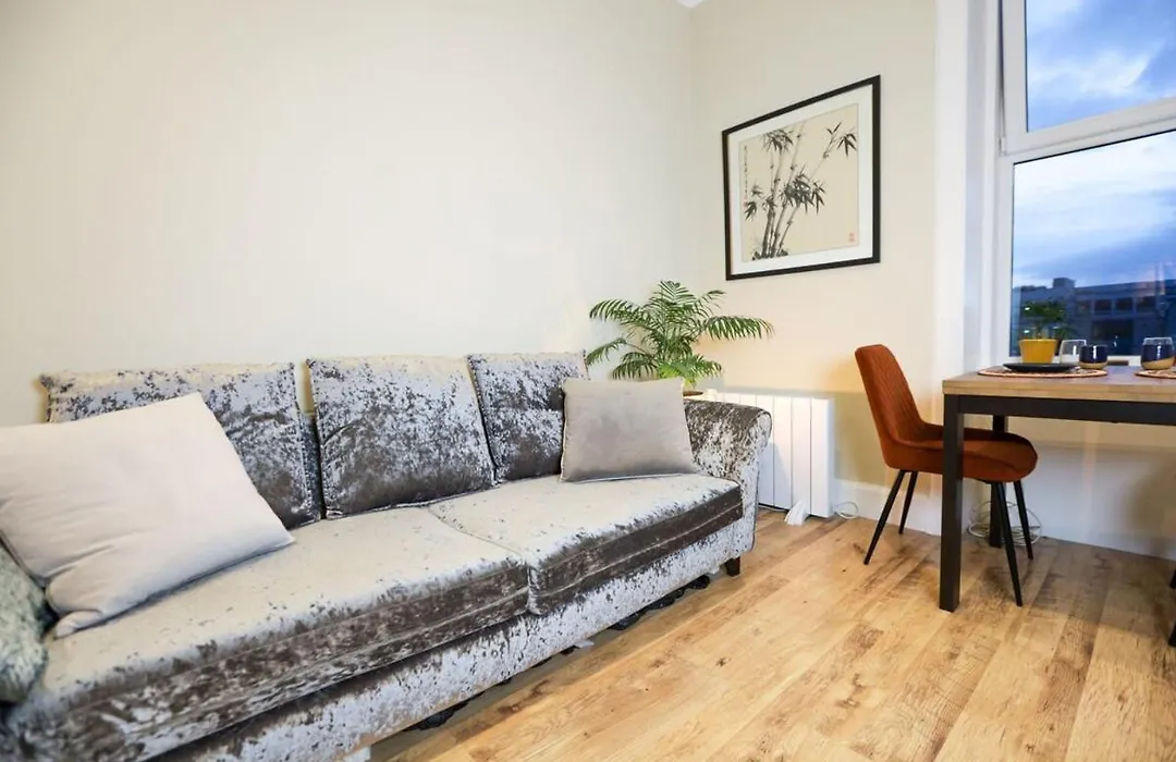 Апартаменты Cosy Centre Gem