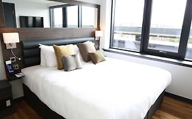 Haymarket Hub Hotel Edinburgh Exterior photo