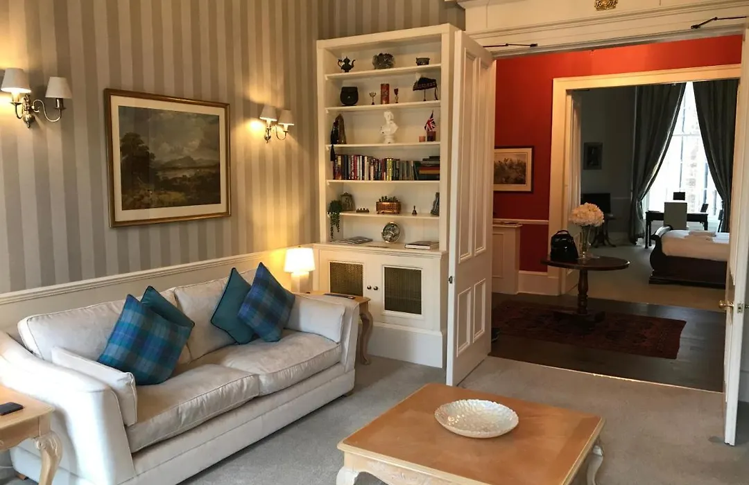 Apartment Escape To @ Albyn Place Edinburgh