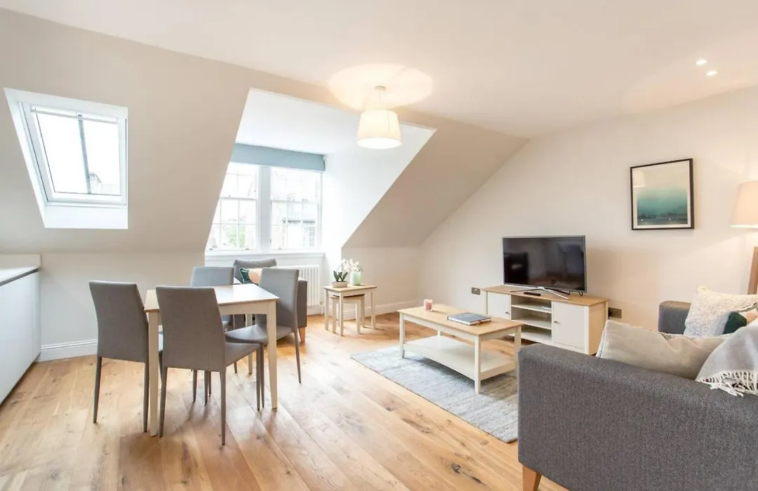 Apartment Altido Quiet Centre Spacious Edinburgh