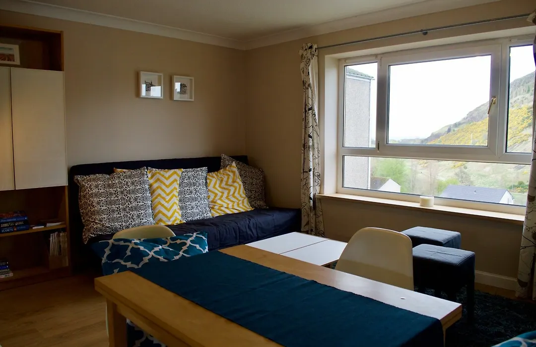 2 Bedroom Edinburgh