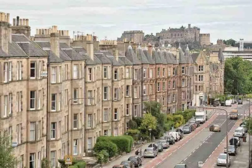 Apartment Lovely And Spacious 5 Bed Flat In Marchmont. Edinburgh