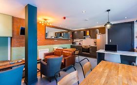 Code Co-Living - The Loft - Edinburgh Hostel Exterior photo