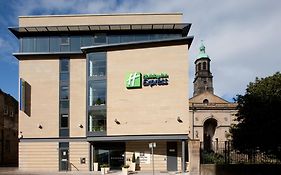 Holiday Inn Express Edinburgh - Royal Mile, An Ihg Hotel Exterior photo