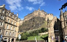 Kick Ass Grassmarket Edinburgh Exterior photo